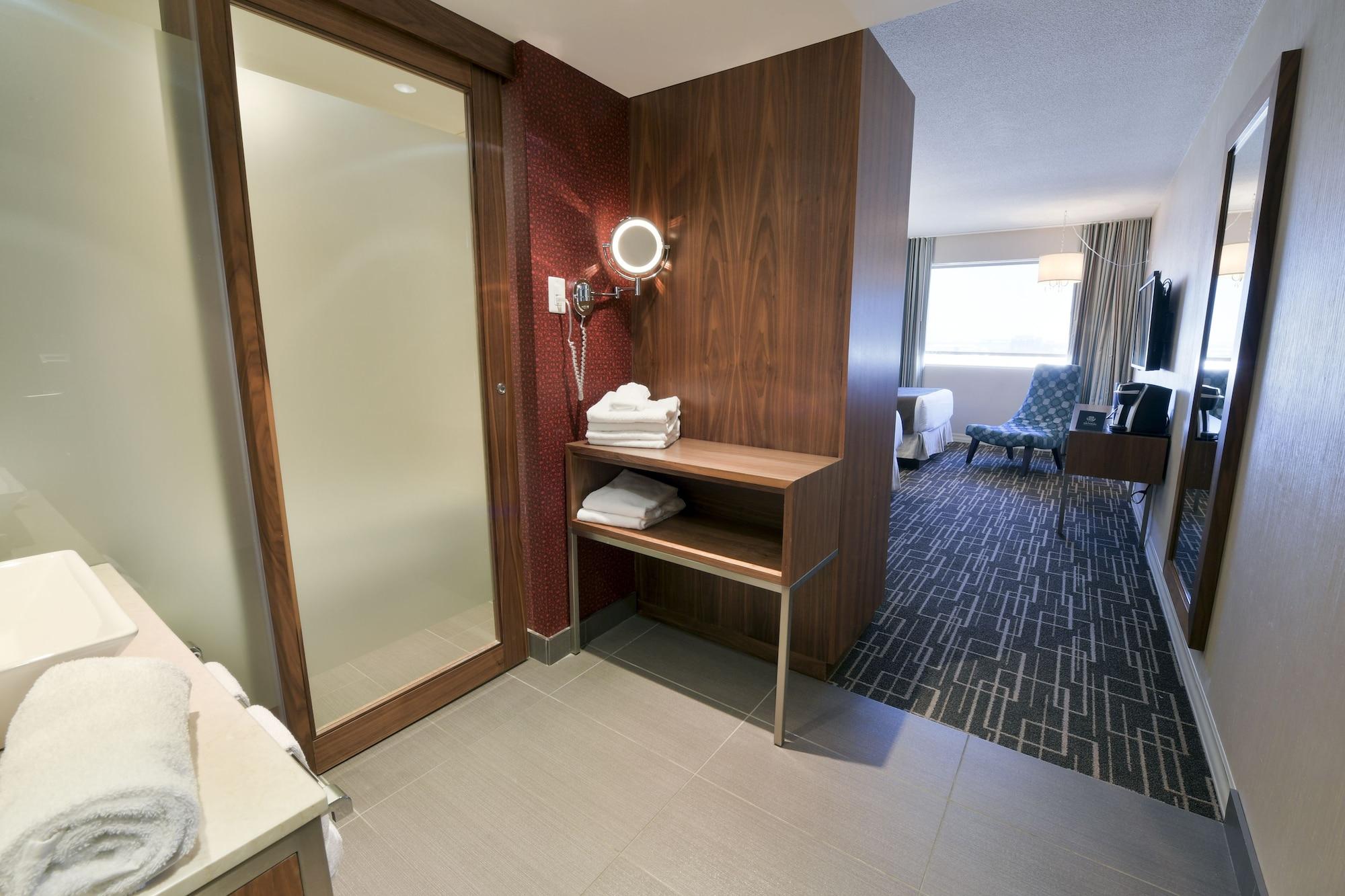 Hotel Universel Montreal Exterior photo